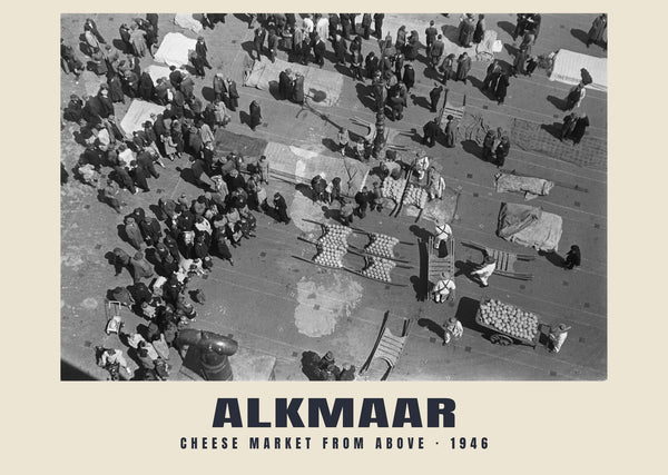 Cheese market from above, Alkmaar — 1946