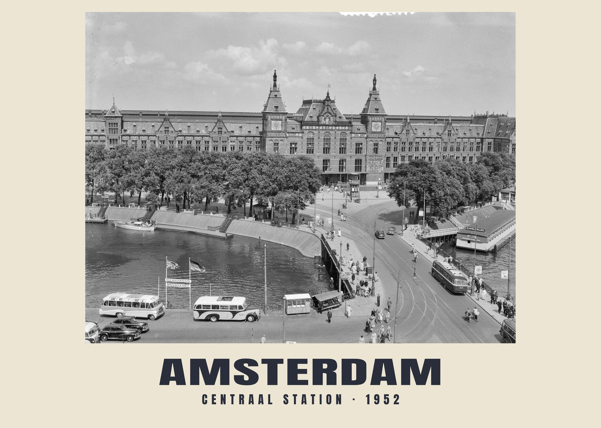 Centraal Station, Amsterdam, 1952 heritage photograph